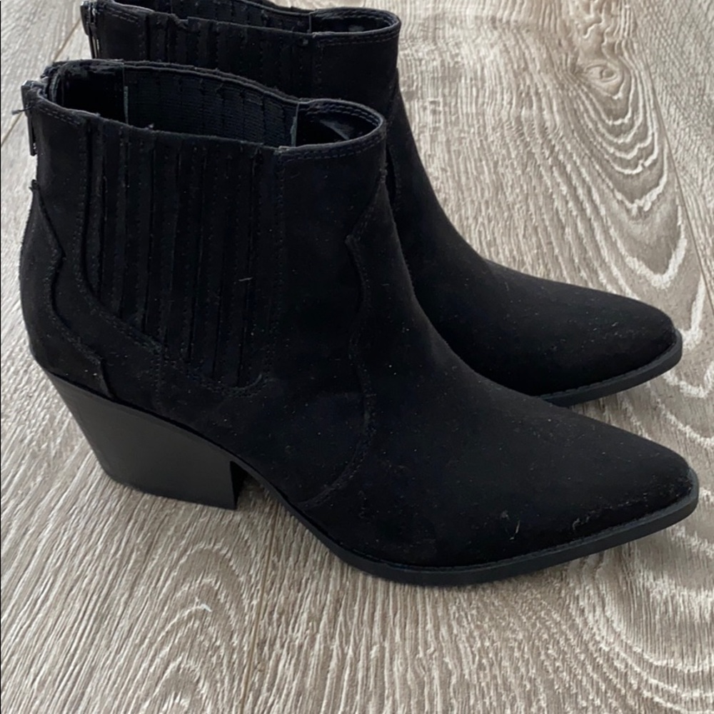 Esprit black ankle booties